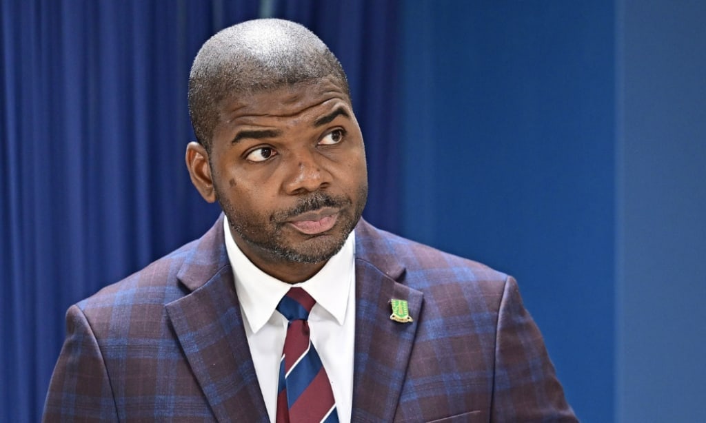Premier rebukes USVI Governor over charter fee ‘pressure tactics’