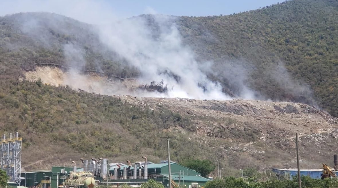 Tortola Dump Fire Continues to Fuel Health Fears as Residents Demand Answers